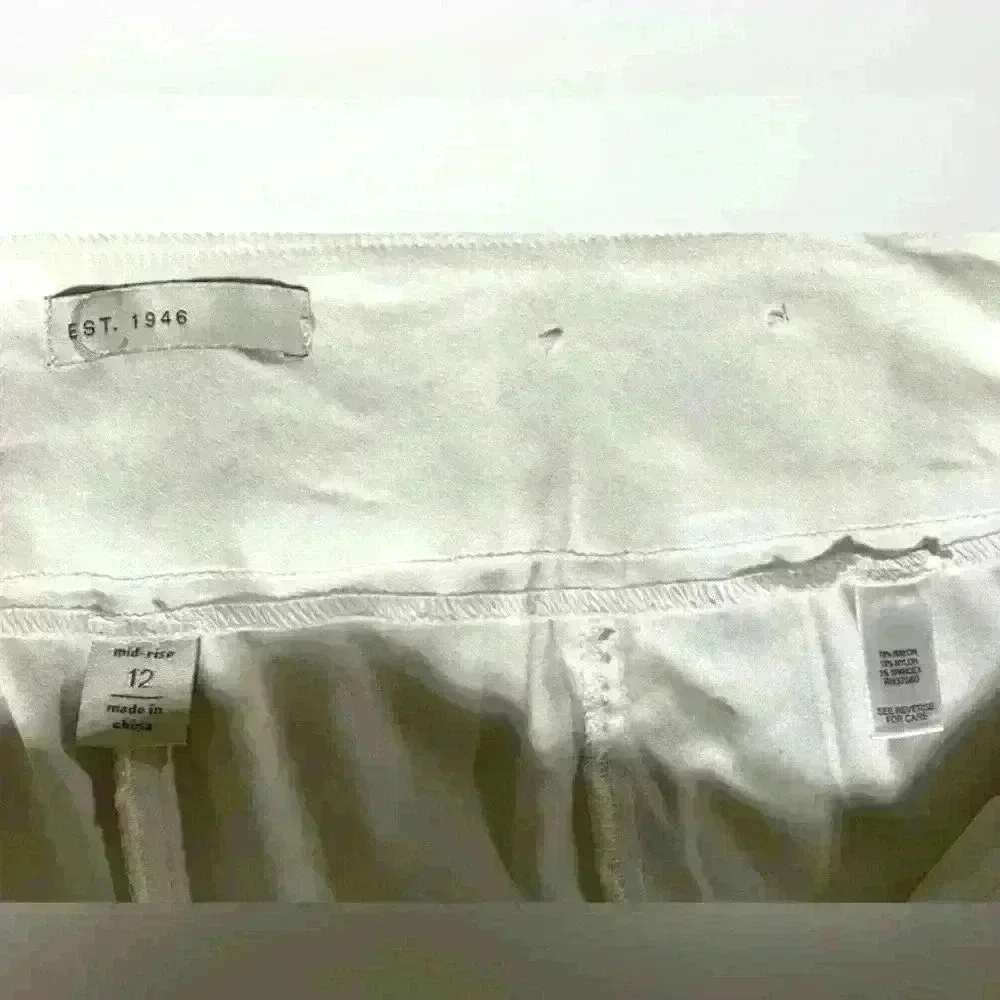 Women's White Mid Rise Pull-on Cropped Capri Pants Size 12 C Est. 1946 - Picture 6 of 8